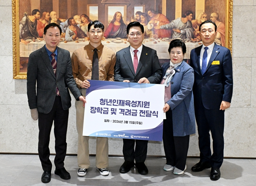 875 단체사진.jpg